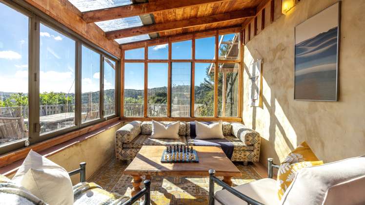 175 Orapiu Road Waiheke Island_12