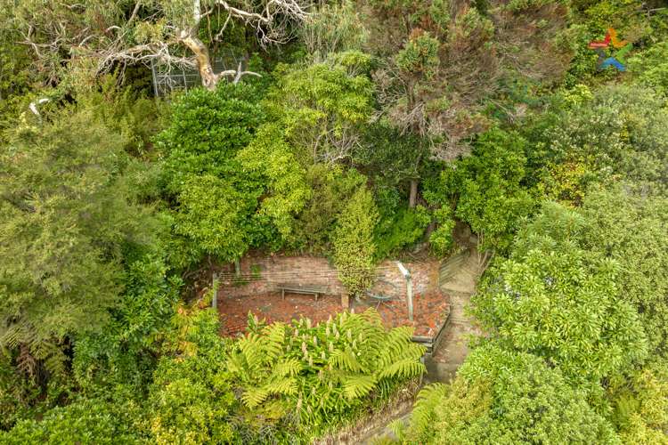 27 Wyndrum Avenue Waterloo_25