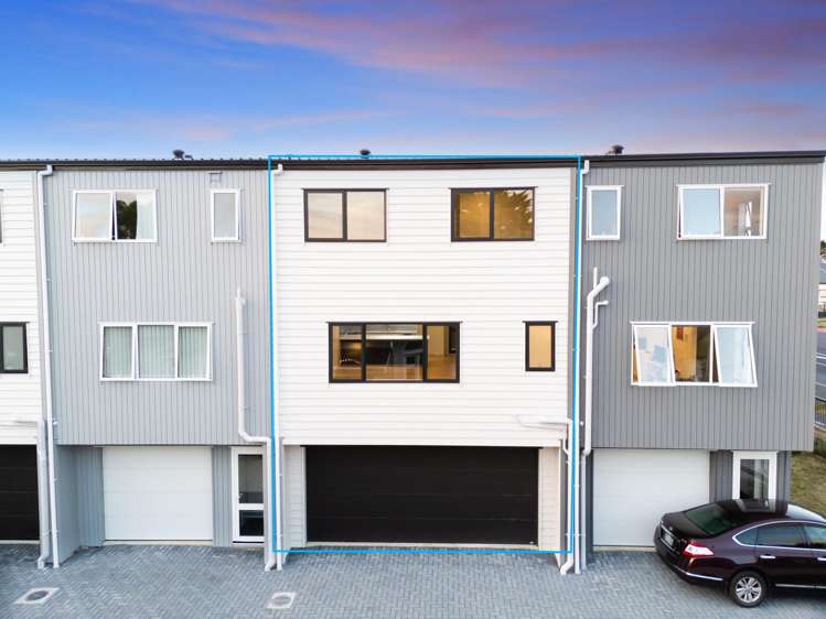 1,2,8/273 Mt Albert Road Sandringham_22