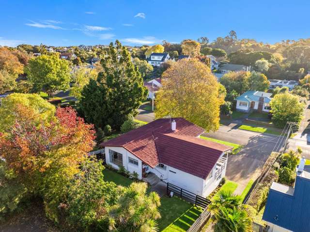 New Price - 230m² Home in Saint Johns Hill