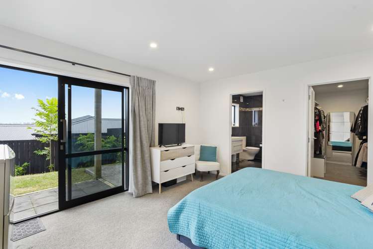 60a Shetland Street Glen Eden_24