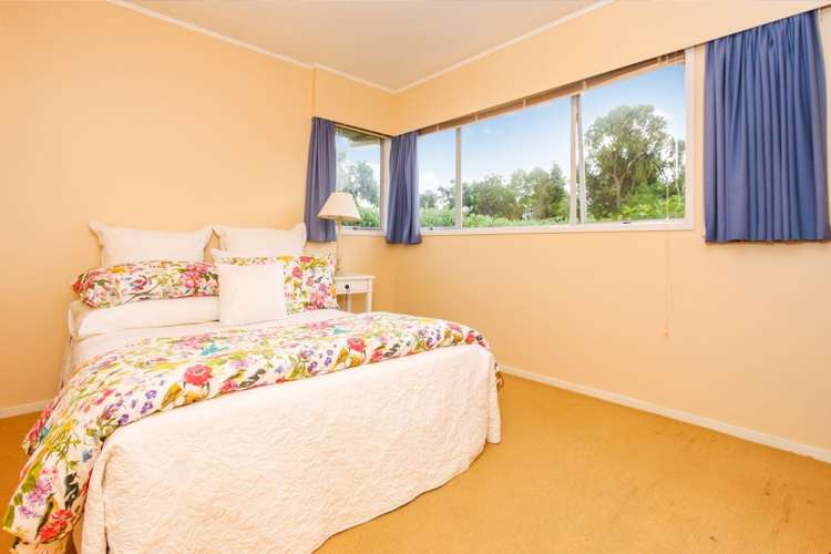 5 Jeff Place Howick_16