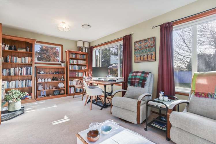 61 Evesham Crescent_3