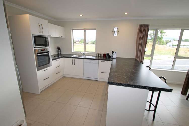 15 Heathfield Drive Mosgiel_6