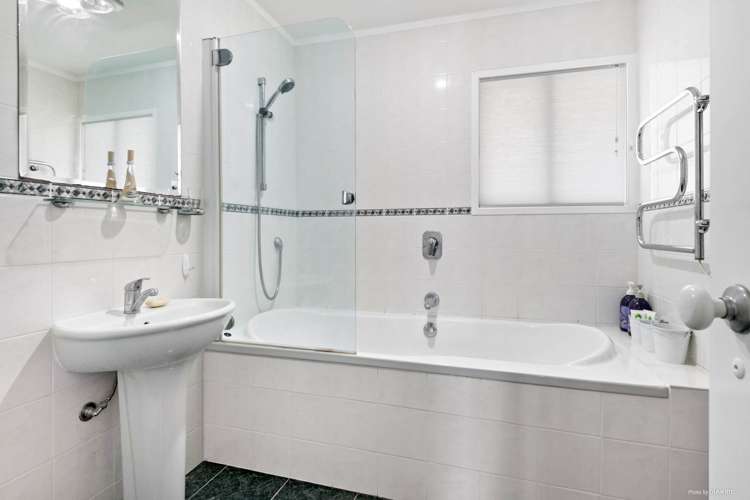 53 Robbies Road Cockle Bay_14