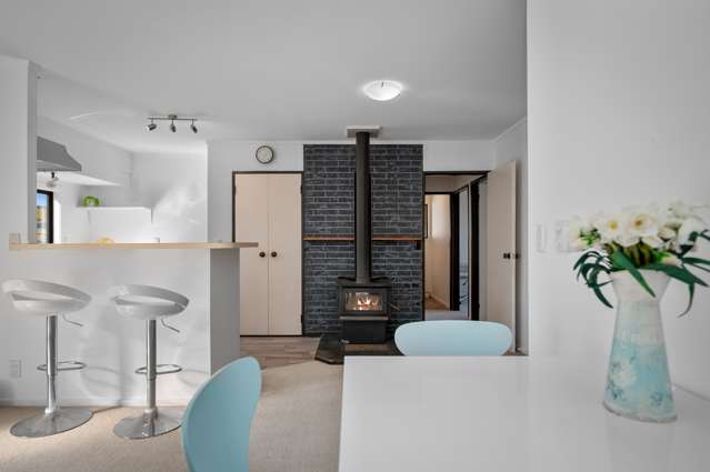 38e Robinson Avenue Holdens Bay_4