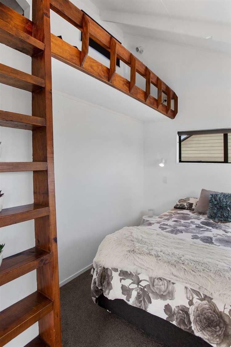 7 Coronation Row Pauanui_10