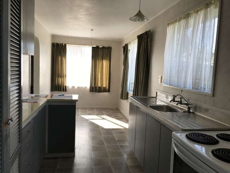 58 Oakfield Crescent Pukete_8