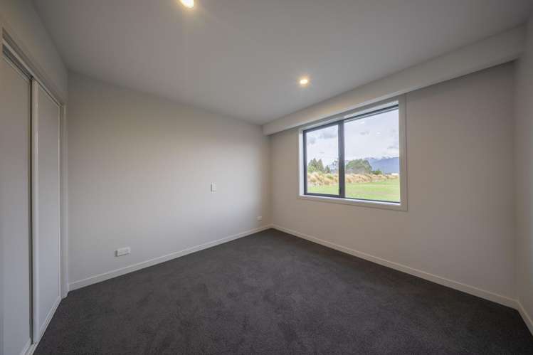 21 Tukare Loop Te Anau_15