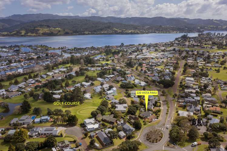 220 Vista Paku Pauanui_17