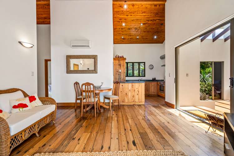 572 Rockell Road Whananaki_29