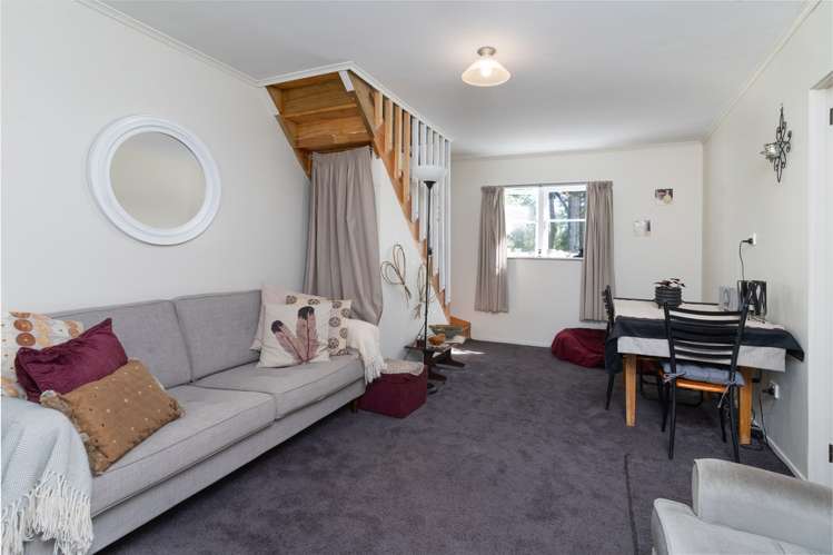 27 Tararua Drive Upper Plain_13