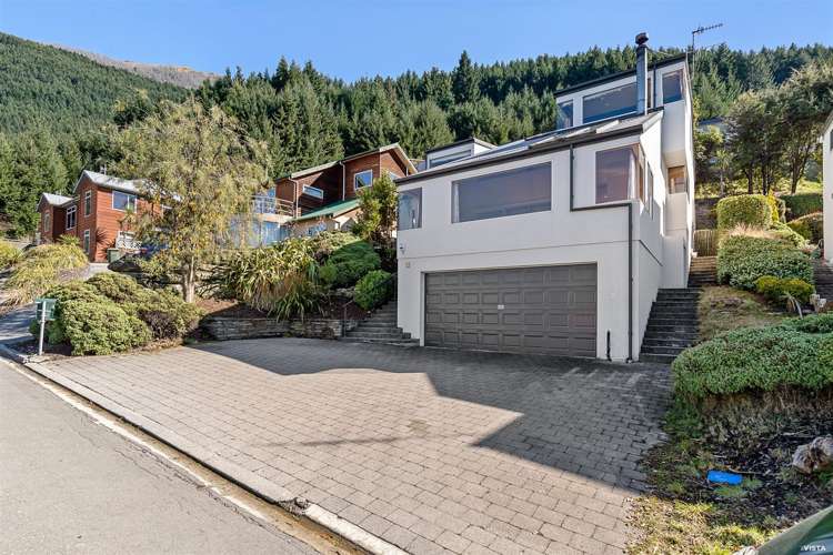 15 Dart Place Fernhill/Sunshine Bay_2