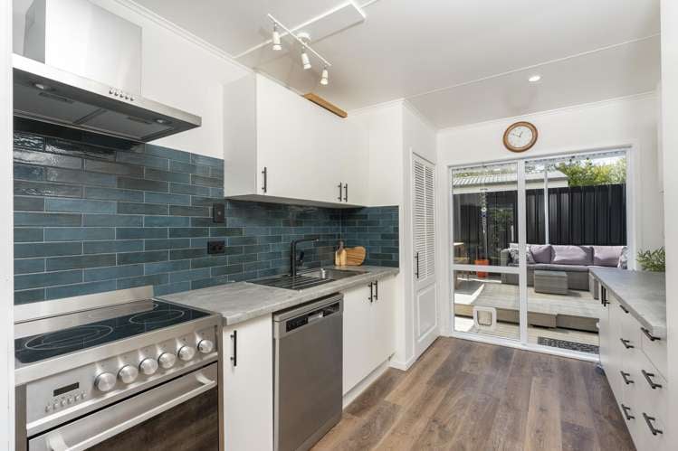 21B West View Crescent_0