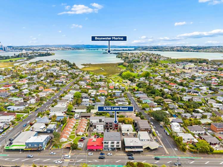 3/69 Lake Road Devonport_13