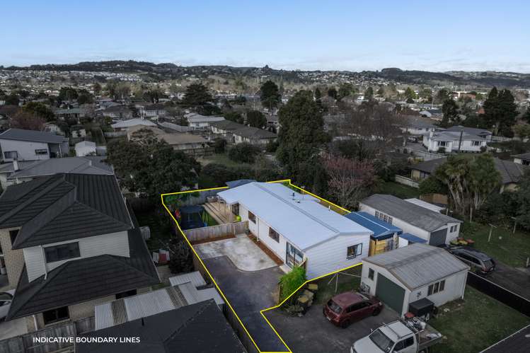 2/18 George Street Papakura_22