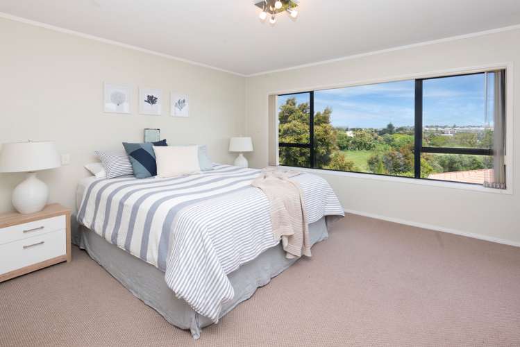 6 Marine Lane Mount Wellington_11