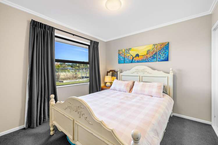 68 Annavale Road Springfield_11