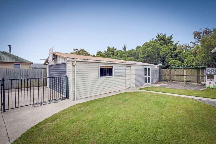 39 Warblington Street Aranui_24
