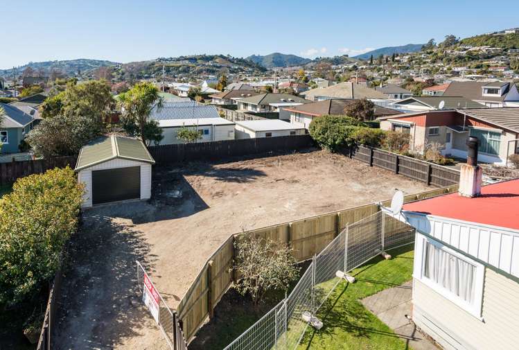 3/3 Mules Street Stoke_8