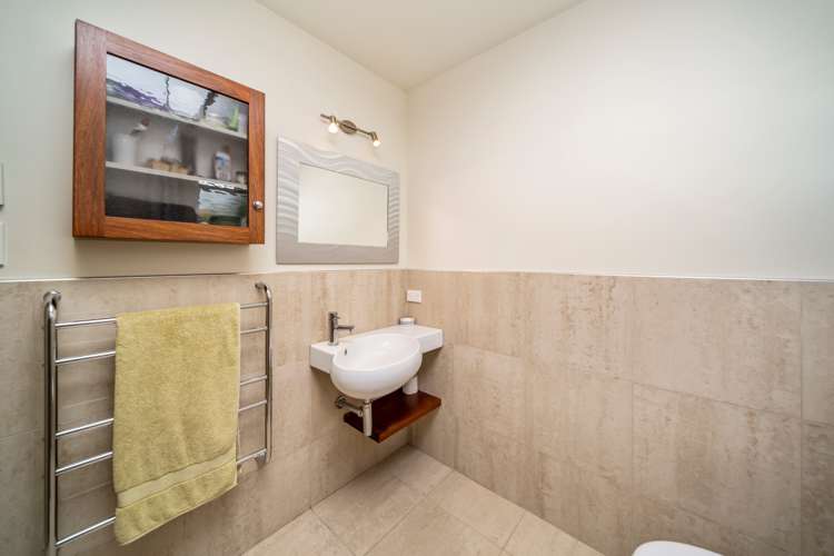 357 High Street Hawera_19