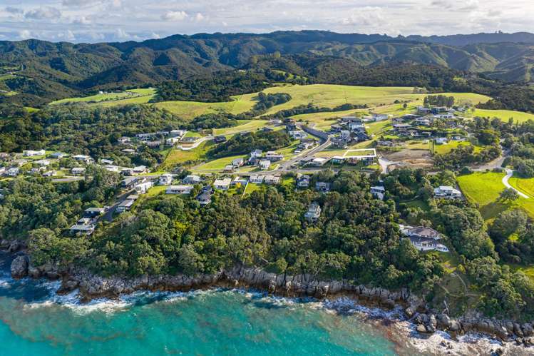 3 Solar Way Langs Beach_4