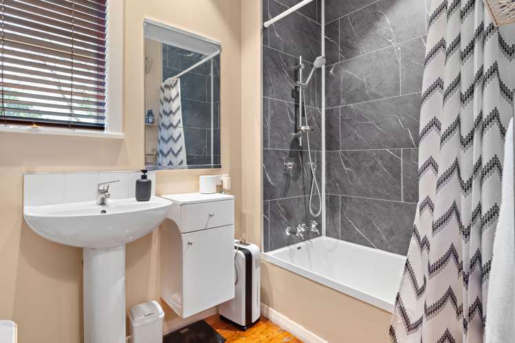 117 Harley Street Solway_13