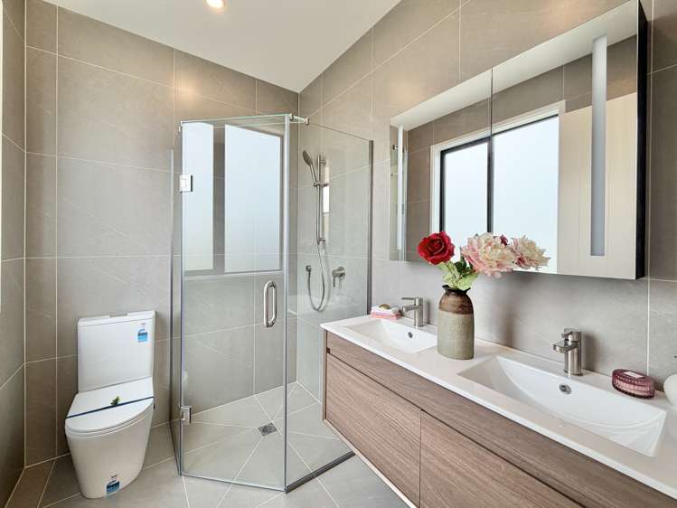 68 Huanui Drive Orewa_13