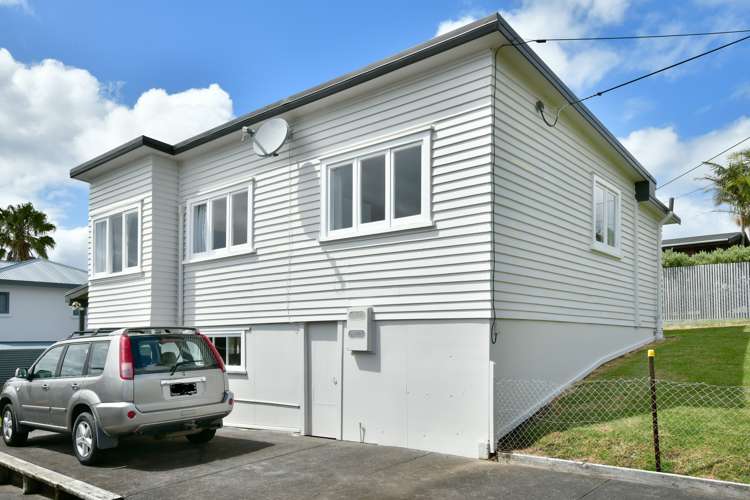 37a Kauri Road Stanmore Bay_1