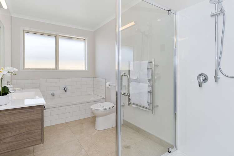 37 Hastings Road Pyes Pa_13