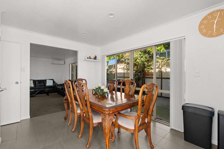 5 Coles Cove Papamoa Beach_7