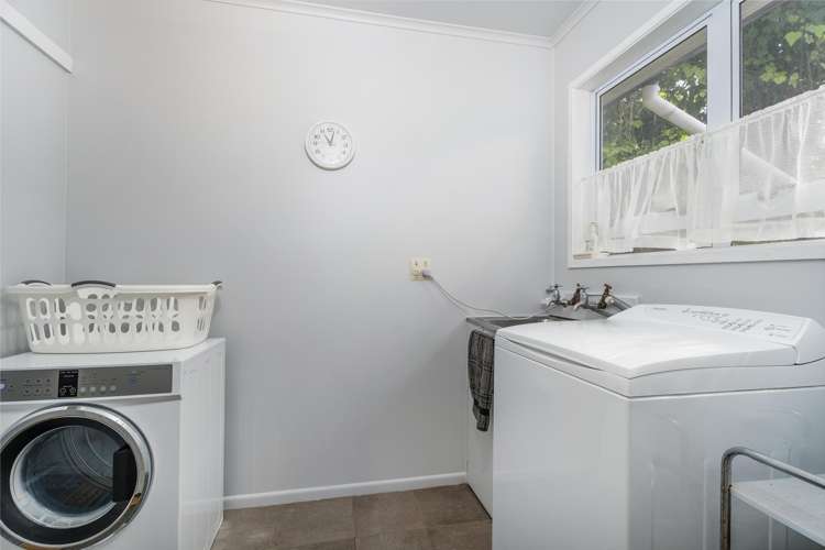 293 Main Road Tairua_32