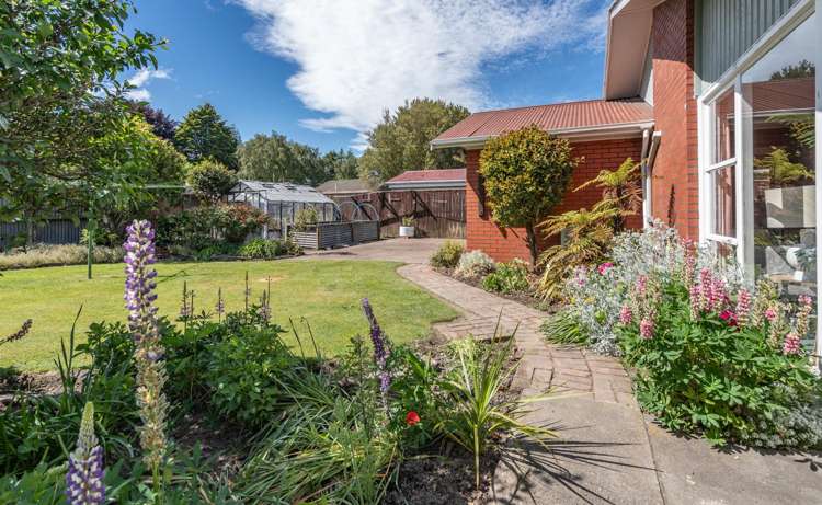 30 Cullahill Street Harewood_22