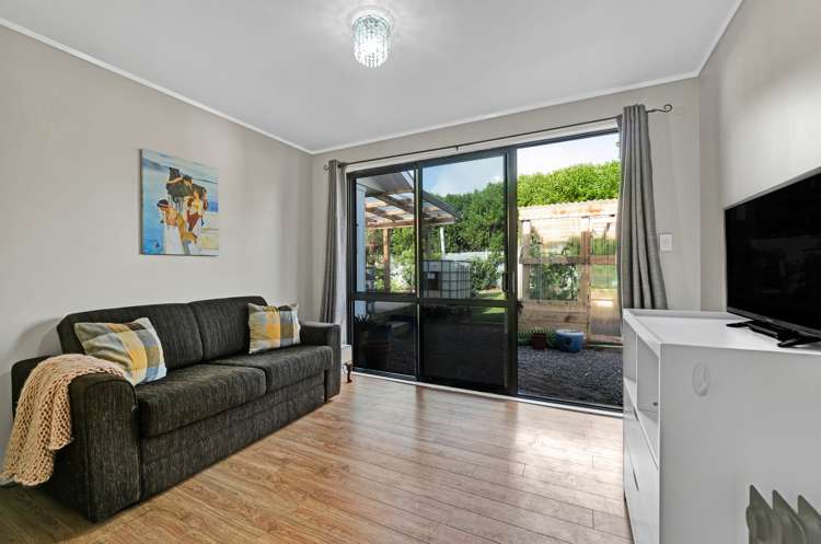 16 Ponderosa Place Opunake_25