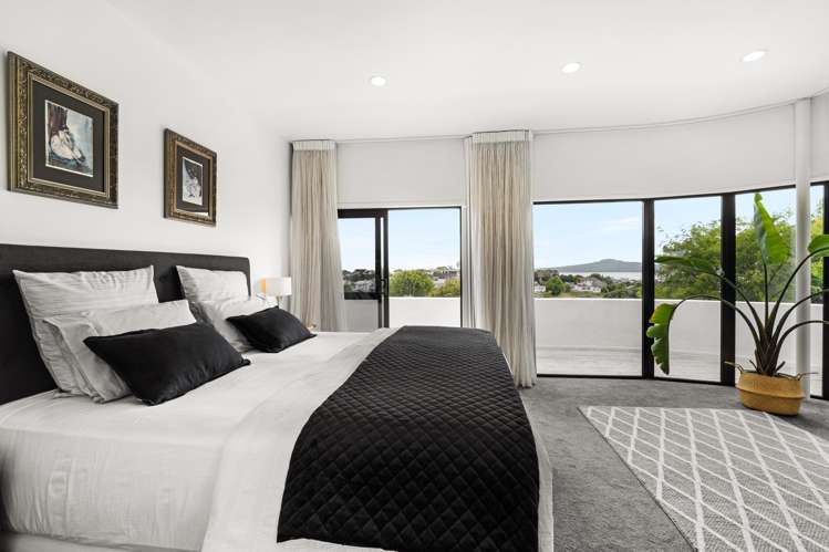 2/14 Hawera Road Kohimarama_18