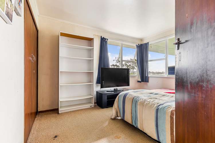 18 Lilburn Crescent Massey_5