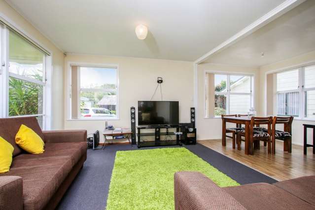 37 Tarata Crescent Mangere Bridge_2