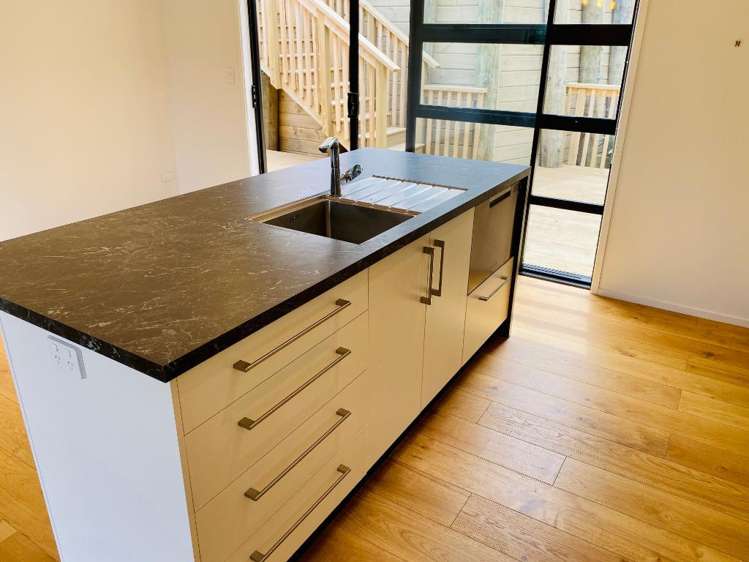 29A Dorset Ave Westown_9