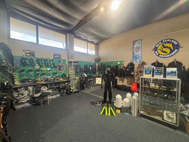 9 Marina View Paremata_3