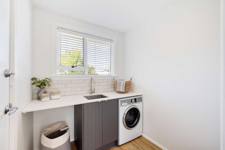 3 Sealy Place Bryndwr_14