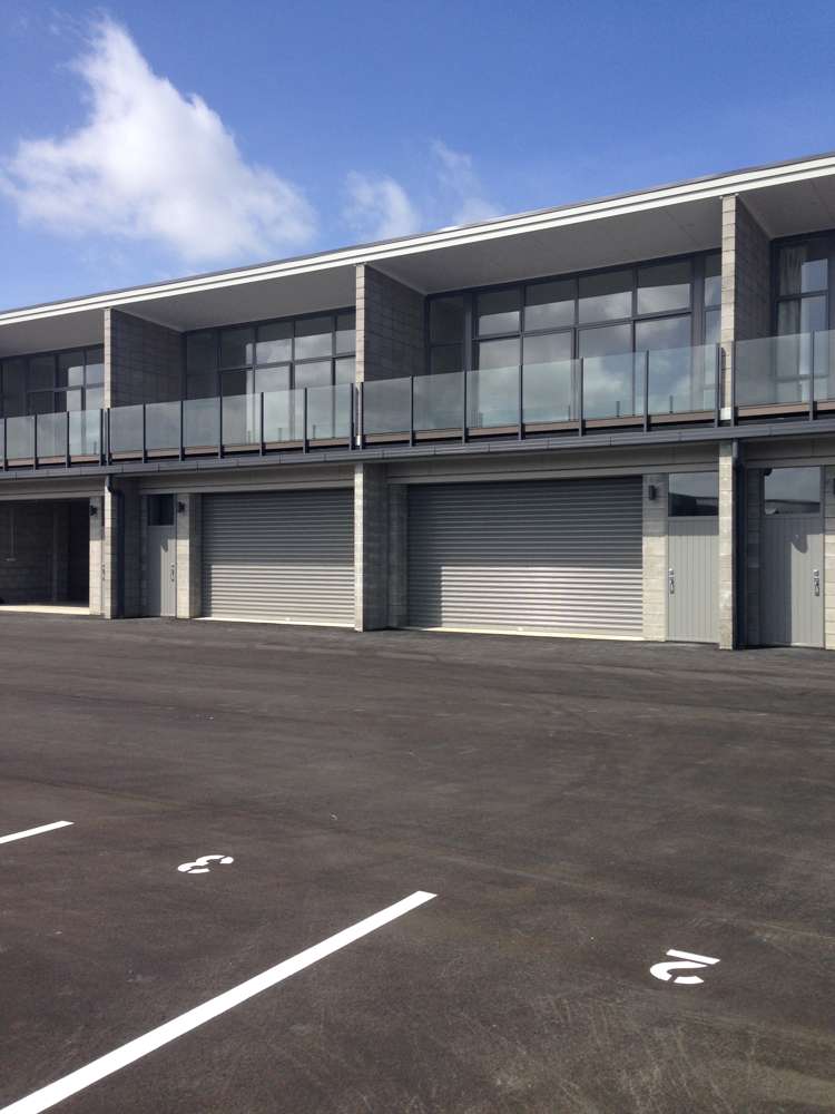 6/48 Wharf Road Te Atatu Peninsula_1