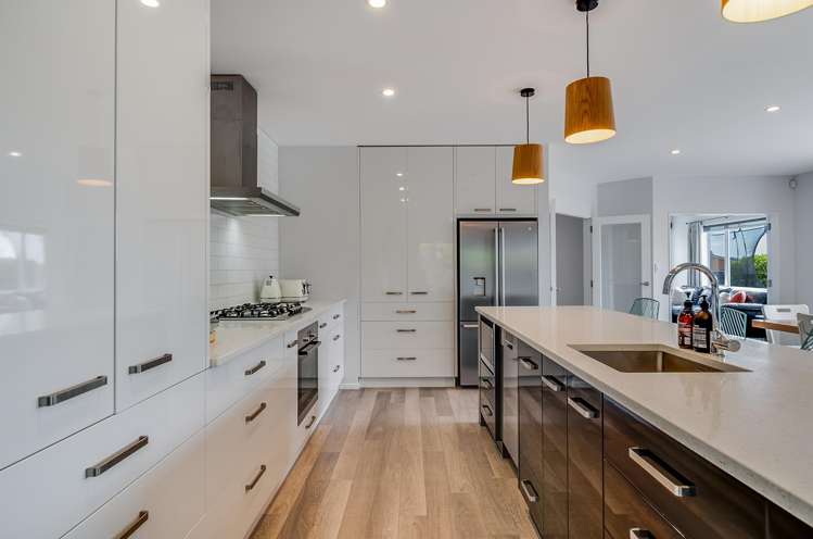 106 Amesbury Drive Churton Park_3