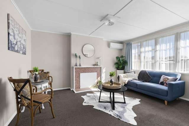 Very Tidy Two Bedroom Unit