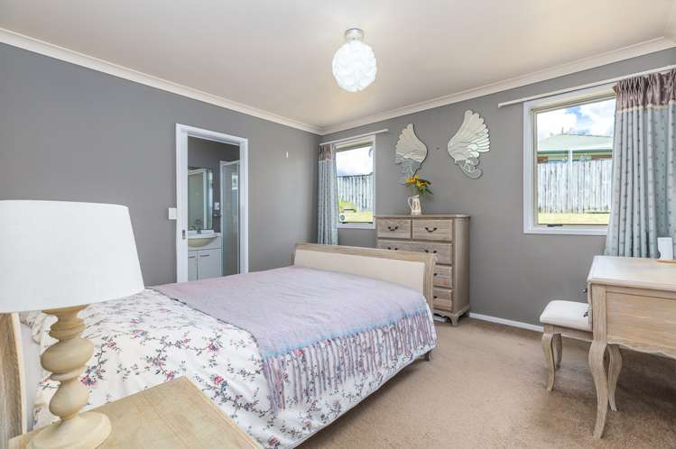 14 Jadewynn Drive Massey_6