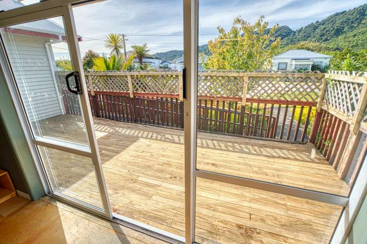 38 Fox Street Cobden_31