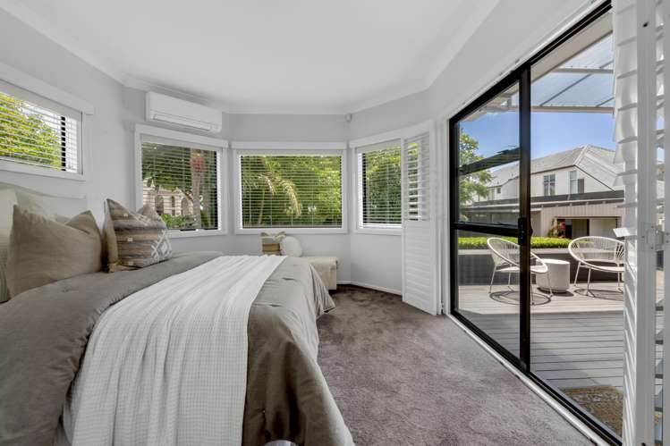 17 Eastern Beach Road Eastern Beach_16