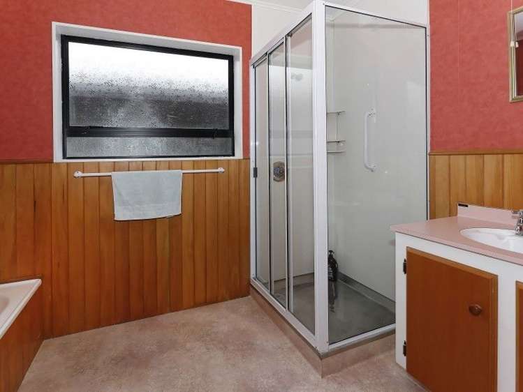 6a Brian Bary Street Redwoodtown_10