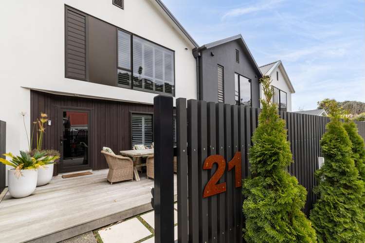 21B Battery Road_0