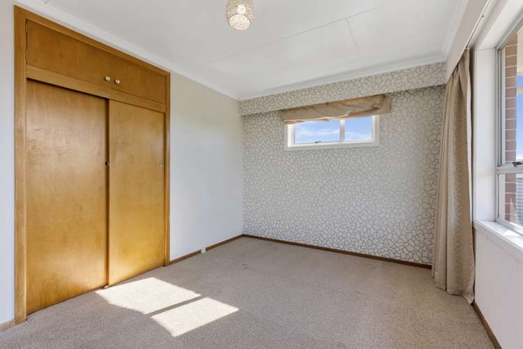 Tarata Road Inglewood_14