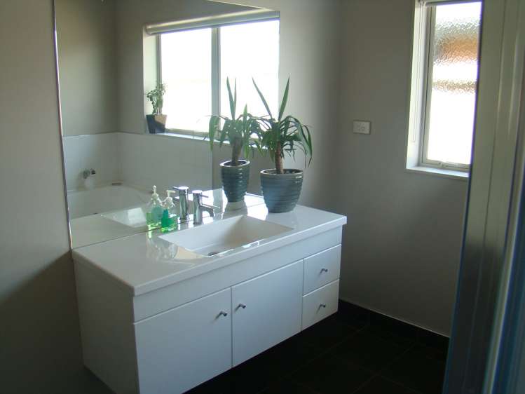 43 Thomas Road Huntington_8